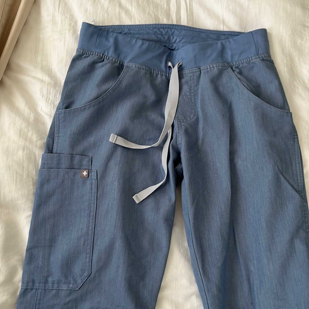 Figs Kade Cargo Scrub Pants TALL